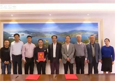 Minxuan Technology‖ donated 1 million yuan to help the development of education and fulfill the mission of social responsibility